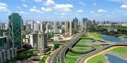龙湖光年VS广场家园外地人选哪个?海口新房的价值洼地是哪个区域?